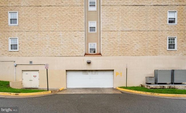 UNIT-300 - 6301 Edsall Rd, Condo with 1 bedrooms, 1 bathrooms and null parking in ALEXANDRIA VA | Image 40