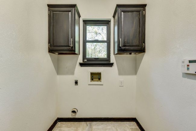 30809 Berry Creek Dr, House other with 4 bedrooms, 3 bathrooms and 6 parking in Georgetown TX | Image 18