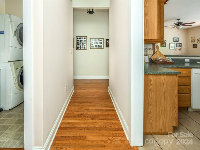 130 Harrop Dun Ct, House other with 3 bedrooms, 3 bathrooms and null parking in Biltmore Lake NC | Image 16