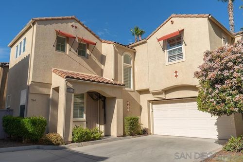 964 Teatro Cir, El Cajon, CA, 92021-5183 | Card Image