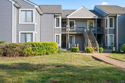 2322 Deer Run, Forest, VA, 24551-1937 | Card Image