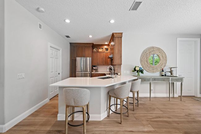 138 Poinciana Dr, House other with 3 bedrooms, 3 bathrooms and null parking in Jupiter FL | Image 6
