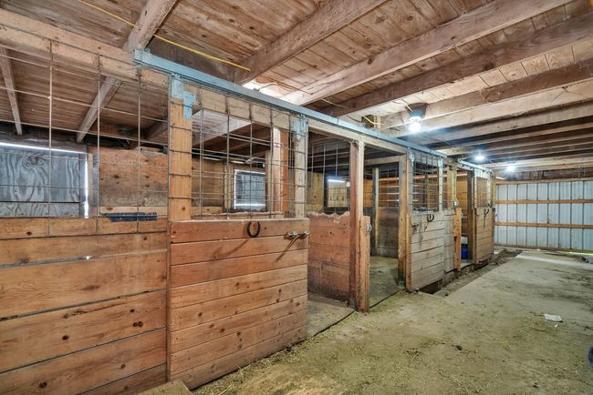 3 Stable Horse Barn | Image 30