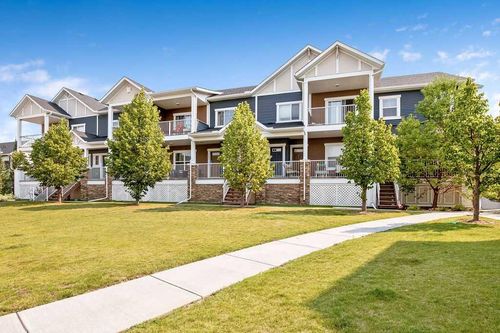 1206-1225 Kings Heights Way W, Airdrie, AB, T4A0T7 | Card Image