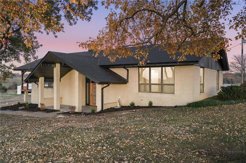 20570 Highway 62, Garfield, AR, 72732-8753 | Card Image