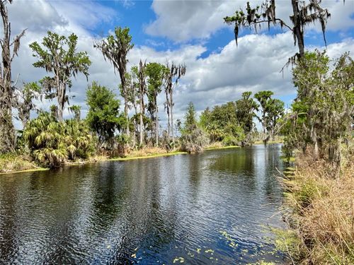 216 Little Orange Lake Dr, HAWTHORNE, FL, 32640-6027 | Card Image