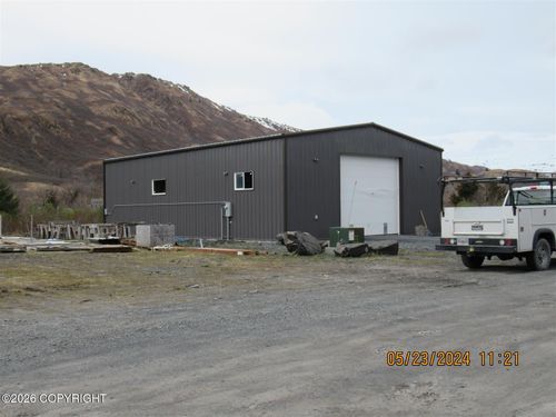 11698 W Rezanof Dr, Kodiak, AK, 99615-9321 | Card Image