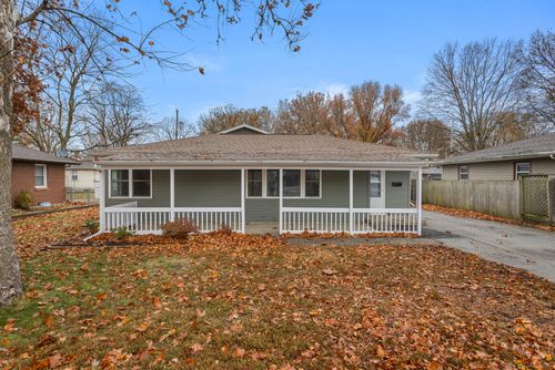 807 S Hamilton St, Monticello, IL, 61856-2024 | Card Image