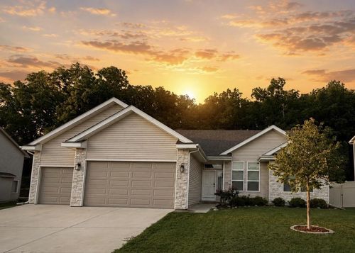 116 Valle Tell Dr Drive, New Glarus, WI, 53574 | Card Image