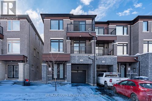 18 Haydrop Rd, Brampton, ON, L6P4P3 | Card Image