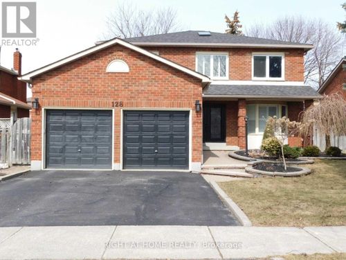 128 William Stephenson Dr, Whitby, ON, L1N8V1 | Card Image