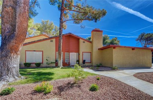 2398 Pickwick Dr, Henderson, NV, 89014-3740 | Card Image