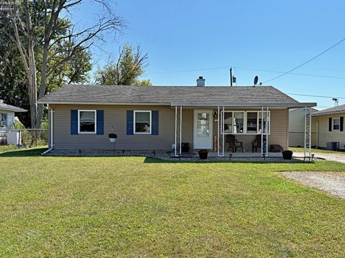 153 Longfellow Dr, Tiffin, OH, 44883-3225 | Card Image