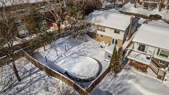 79 Ann St, House other with 4 bedrooms, 2 bathrooms and 5 parking in Dundas ON | Image 24