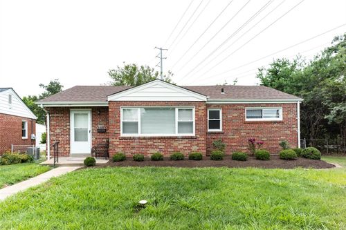 8501 Everett Avenue, Richmond Heights, MO, 63117 | Card Image