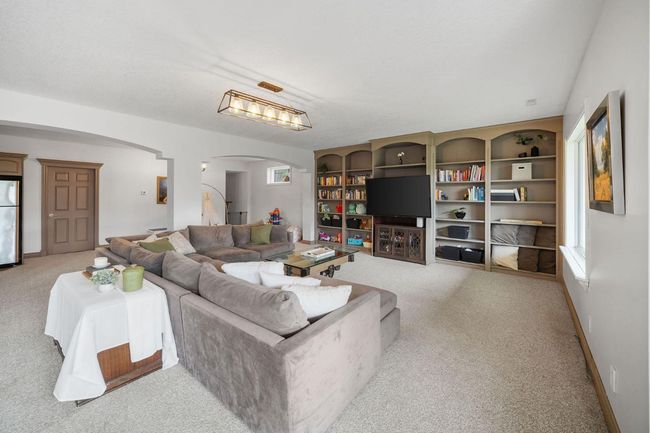 98 W Terrace Cres, House other with 4 bedrooms, 4 bathrooms and 5 parking in Cochrane AB | Image 40
