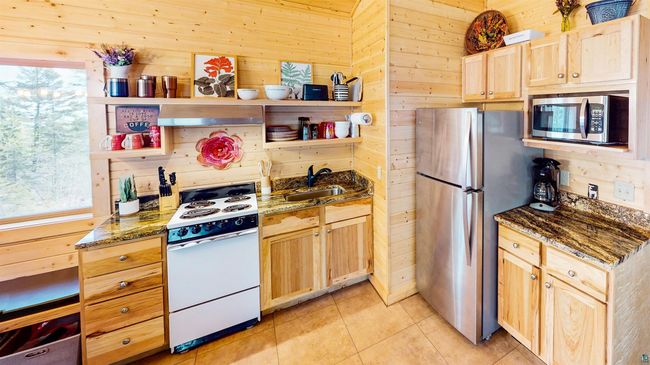 172 Boulder Point Ln, House other with 2 bedrooms, 1 bathrooms and null parking in Lutsen MN | Image 5