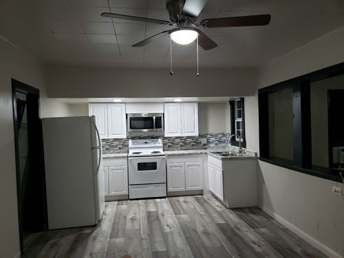 b-108 W Monterey St, Denison, TX, 75021-6363 | Card Image