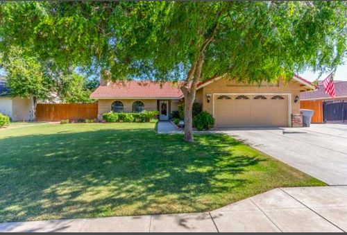 1418 Chennault Avenue, Clovis, CA, 93611 | Card Image