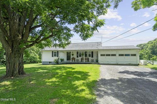 324 Rolling Hill Rd, Freehold, NY, 12431-5849 | Card Image