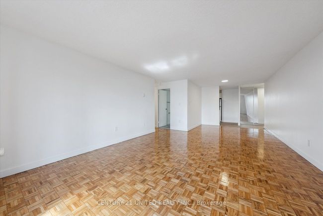 301 - 1155 Goodfellow Rd, Home with 3 bedrooms, 1 bathrooms and 1 parking in Peterborough ON | Image 10