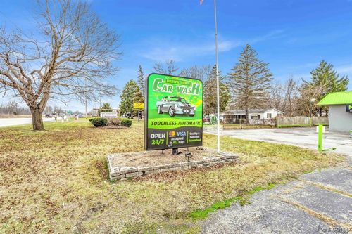 20690 Telegraph Road, BROWNSTOWN TWP, MI, 48174 | Card Image