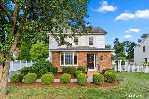 119 Autumn Street, Manchester, CT, 06040 | Card Image