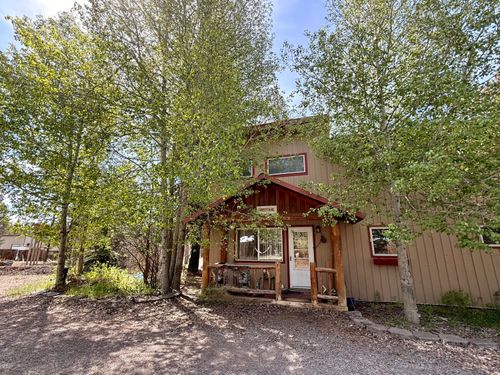 16025 Strawn Rd, La Pine, OR, 97739-9762 | Card Image