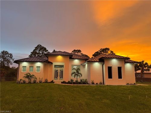 367 10th St Ne, Naples, FL, 34120 | Card Image