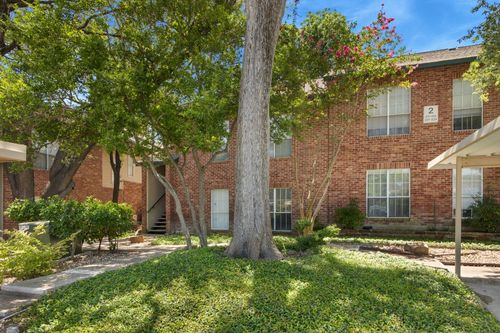 221-8601 Park Ln, Dallas, TX, 75231-1303 | Card Image