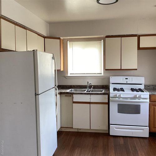 19910 Seminole, Redford Charter Township, MI, 48240 | Card Image