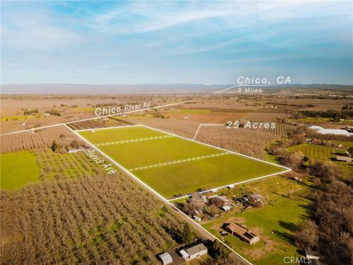 615 Reavis Ave, Chico, CA, 95928-9640 | Card Image