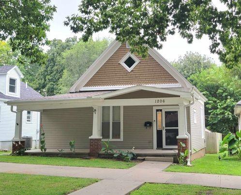 Noyes Blvd, Saint Joseph, MO 64507