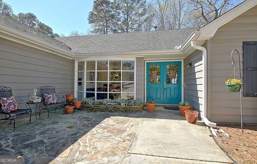 200 Doe Run, Peachtree City, GA, 30269-1210 | Card Image