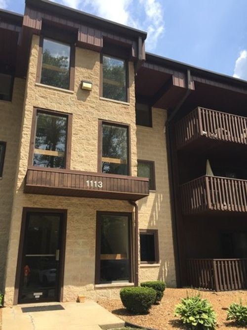 apt-3c-1113 Division St, Lockport, IL, 60441-4576 | Card Image