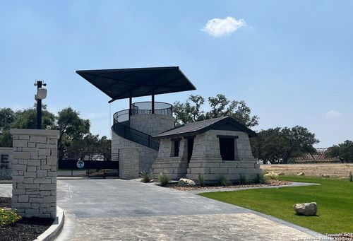 1733 Paradise Pkwy, Canyon Lake, TX, 78133-6488 | Card Image