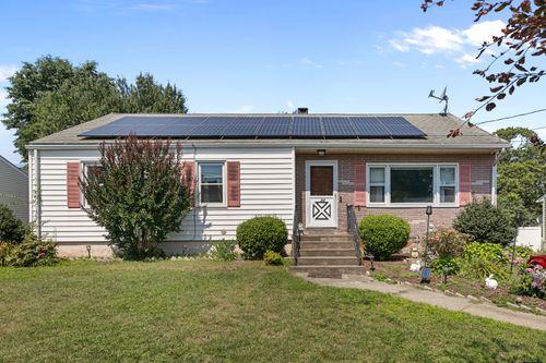 24 N Coe Ln, Ansonia, CT, 06401-2818 | Card Image