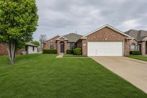 2816 Oakdale Dr, Burleson, TX, 76028-6358 | Card Image