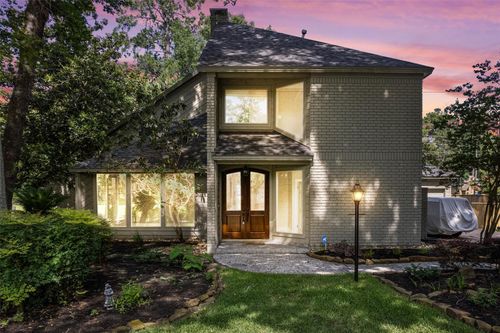 2022 Wind Creek Dr, Kingwood, TX, 77345-1683 | Card Image