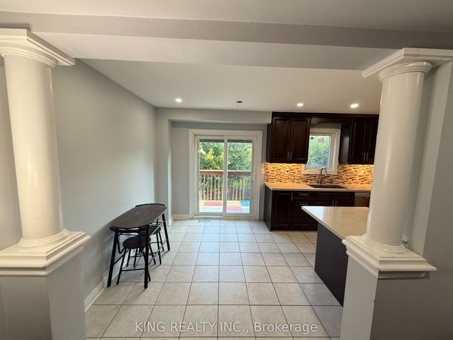 21 - 21 Eastview Gate, House attached with 4 bedrooms, 4 bathrooms and 2 parking in Brampton ON | Image 12