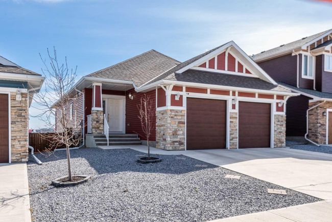 653 Edgefield Gate, Home with 4 bedrooms, 3 bathrooms and 4 parking in Strathmore AB | Image 1
