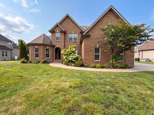 1423 Rhonda Dr, Christiana, TN, 37037-5586 | Card Image