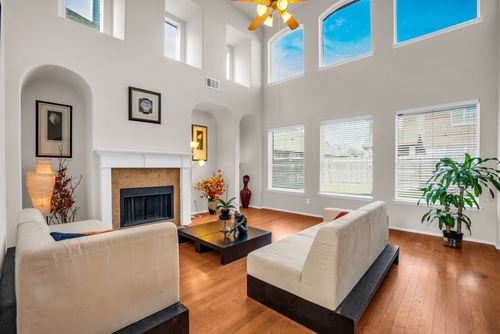 2228 Sparrow Hawk Ct, Grand Prairie, TX, 75052-2265 | Card Image