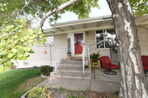 722 W 2175 S, Woods Cross, UT, 84087-1705 | Card Image