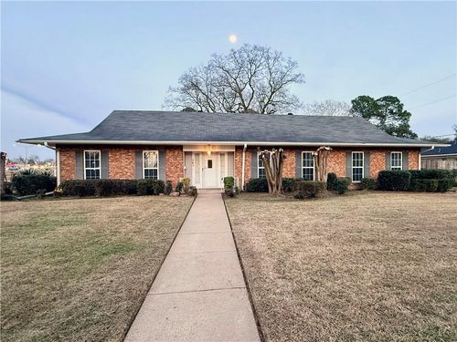 203 Tanglewood Dr, Alexandria, LA, 71303-3348 | Card Image