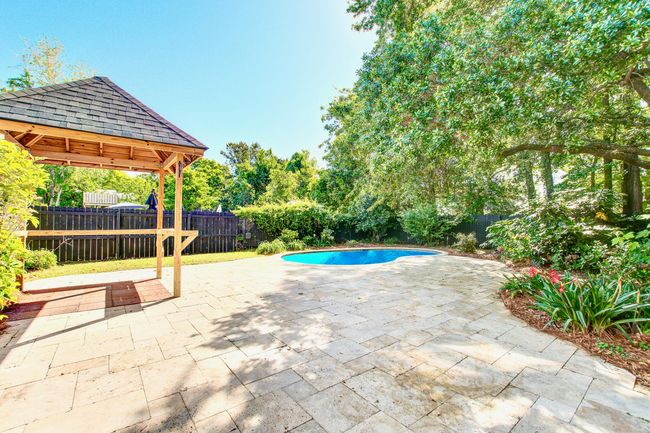Pool | Image 27