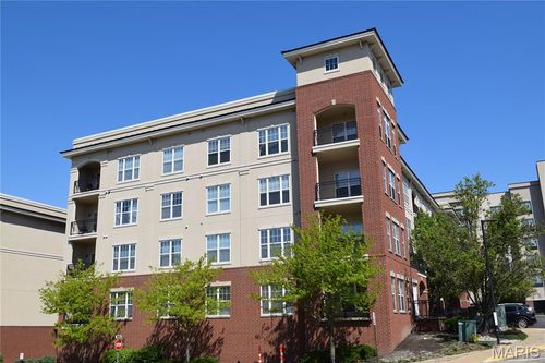 1401-1241 Strassner Dr, Brentwood, MO, 63144-1876 | Card Image