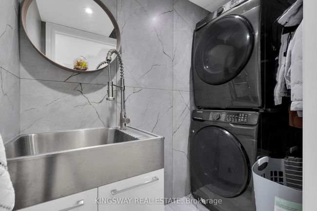 58 Leeward Dr, House other with 6 bedrooms, 5 bathrooms and 5 parking in Brampton ON | Image 38