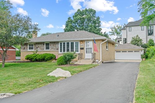 108 6th St, Downers Grove, IL, 60515-5361 | Card Image