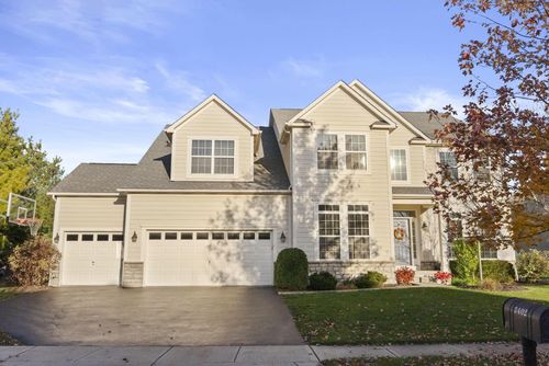 3402 Winding Woods Dr, Powell, OH, 43065-7380 | Card Image